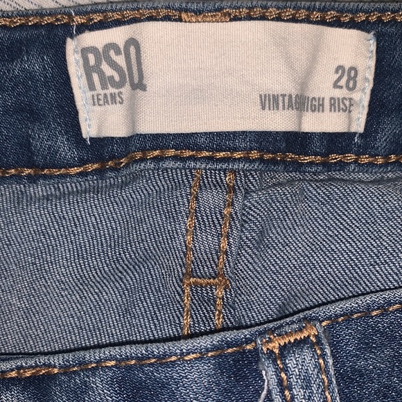 RSQ Vintage High Rise Medium-Washed Denim Shorts - Picture 4 of 4